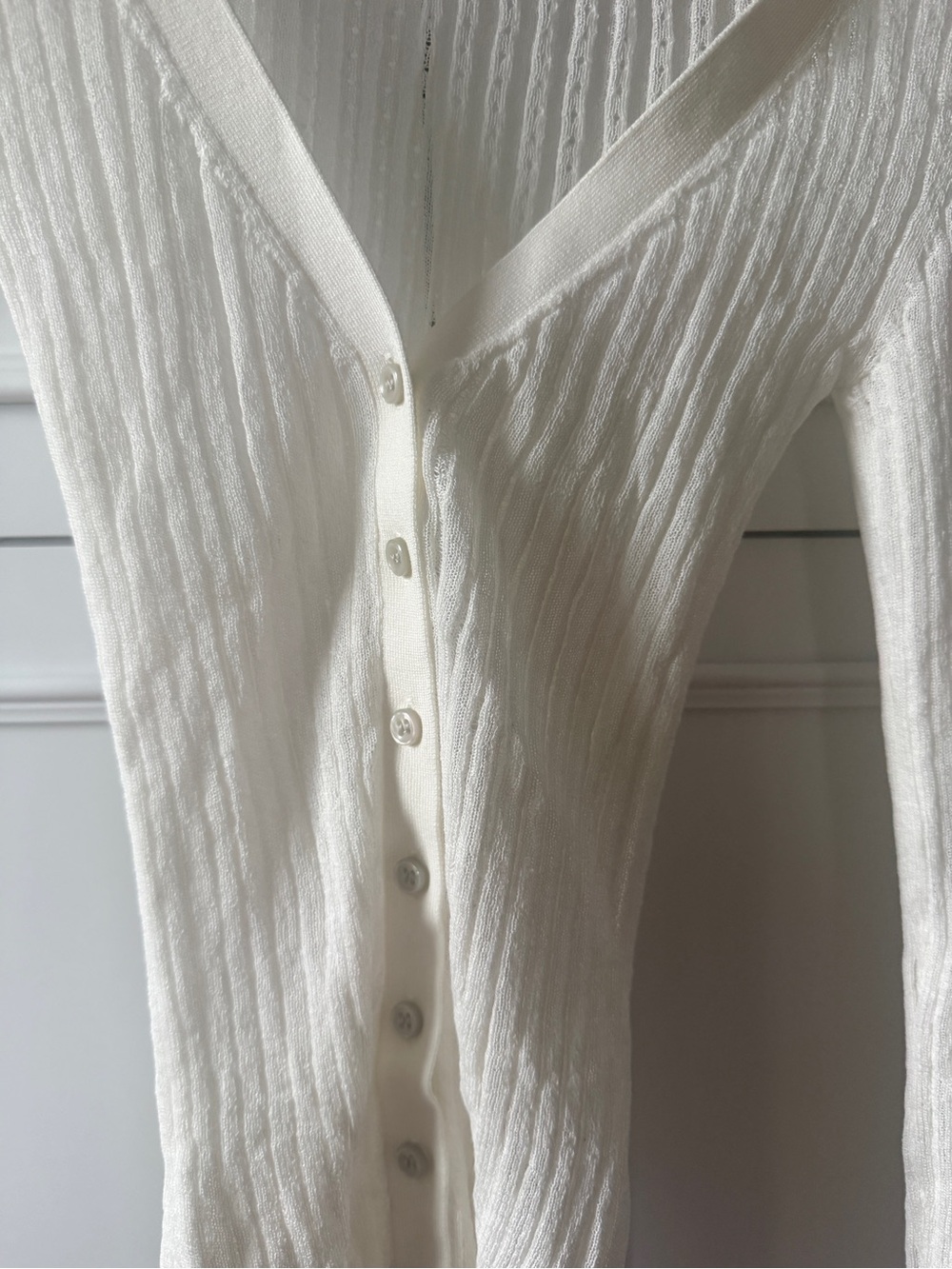 Weekday Cream Ribbed Button-Down V-Neck Top - Picture 4 of 4